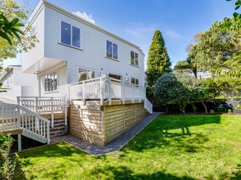 Brand New, Sun Soaked