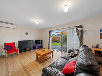 Double Happy - 2 x Houses!