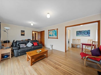 Double Happy - 2 x Houses!