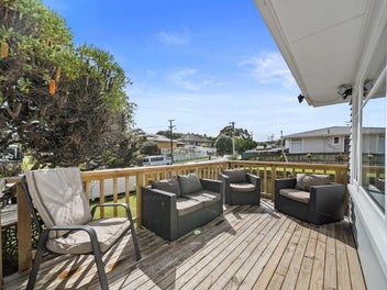 Quality Living in the Heart of Hill Park