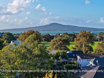 Elevated Coastal Landholding – with Views
