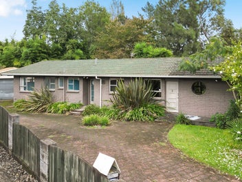 Roll Up Your Sleeves – Opportunity Knocks