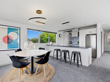 Sun, space and seriously good living!