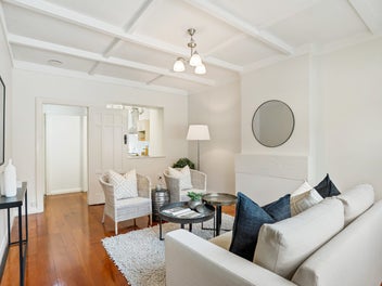 Magnificent Opportunity on Margot