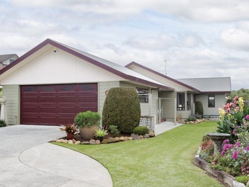 Sun drenched sanctuary in a sought after setting