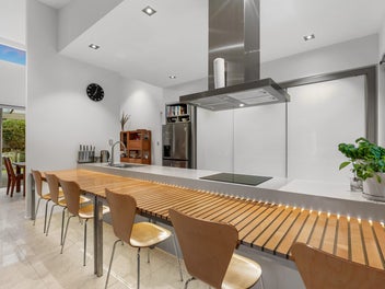 Luxury Living in Prime Greenhithe!