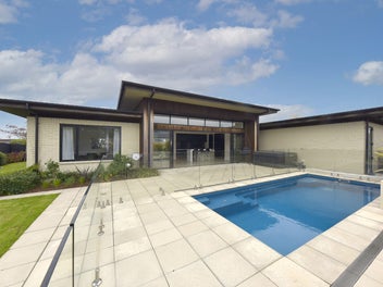 Change of Circumstances | Must Sell!