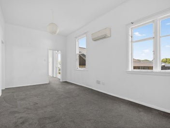 Home & Income + Mt Cook Views