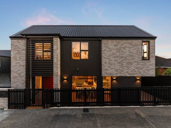 Boutique Parkside Living - Eight Brand New Homes