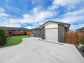 Owners on the Move - Warm, Welcoming & Wonderfully