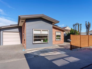 Downsize Without Compromise - Sunny & Warm