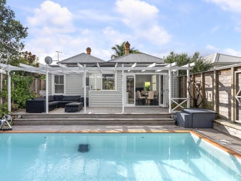Character, Canopy and Courtyard