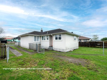 Murupara bungalow – priced for project buyers