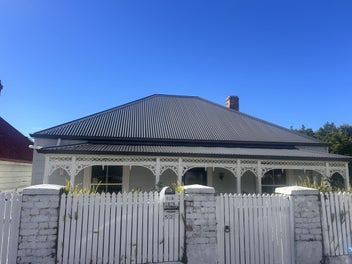 Image 1 of 20