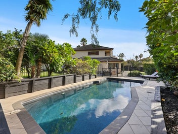 Multi-Gen Living on 1206sqm in Top School Zones