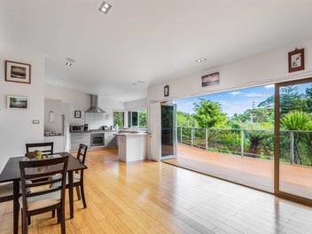 Cedar Retreat Near Beach & Vineyards