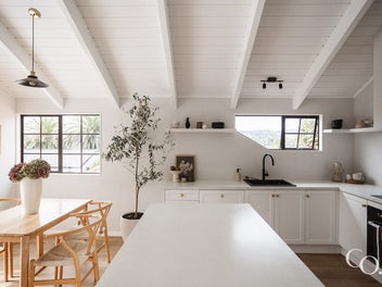 Striking Style, Simple Living