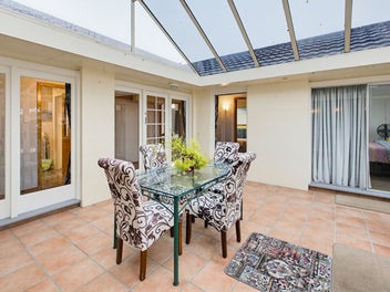 Stylish Home with Sun, Space & Versatility