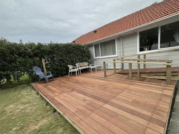 Image 1 of 10