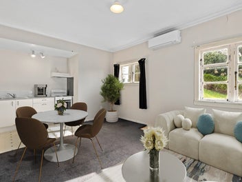 SPACIOUS, SUNNY STARTER!