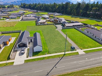 709m² of Possibility, Right Where It Counts