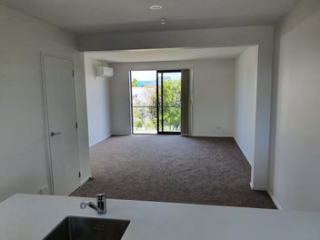 CENTRAL CITY - Vacant Possession