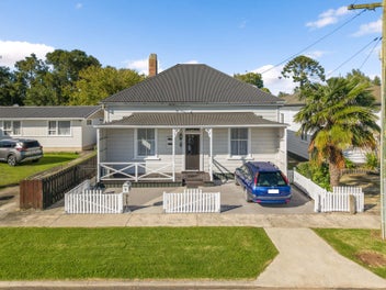 Image 1 of 20