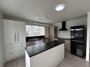 Image 1 of 31