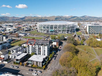 Live above it all - Latimer Square penthouse