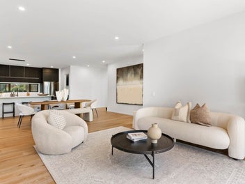 Architectural. Refined. Effortless.