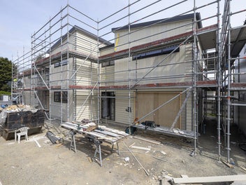 Modern 4 Bed Home | Under Construction