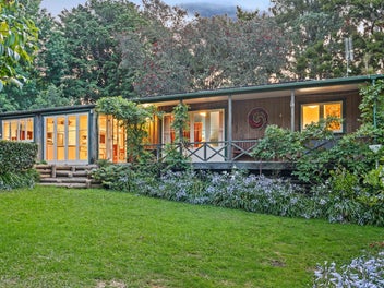 10-Acre Dream: Unbeatable Value at $1,589,000!