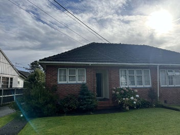 Image 1 of 11