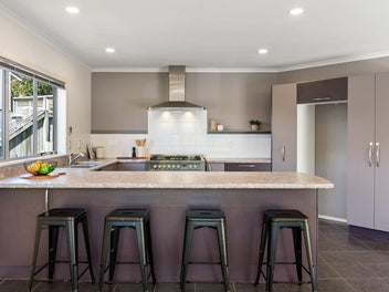 Smart, Easy-Care Design: BUY NOW: $950K