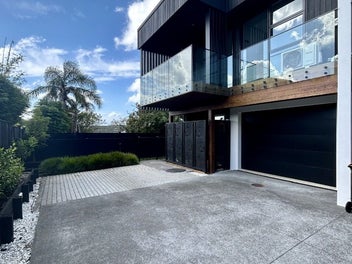 Image 1 of 16
