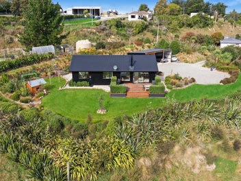 Immaculate, Modern with Stunning Views