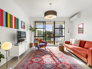 The Bright Side of Fleet Street