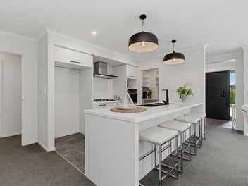 Stylish living with year-round entertaining