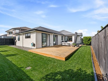 Timeless Style | A Sanctuary with Views and Space