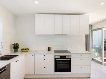 Single Level New Townhouse