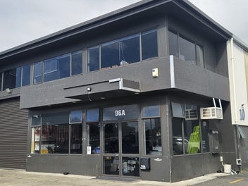 Image 1 of 3