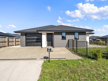 Turnkey New Build on Corner Site