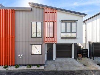 Urgent Sale - Master Build Guarantee