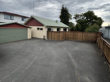 Image 1 of 11