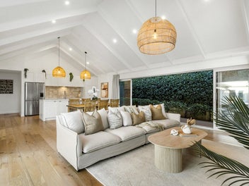 Coastal Style in Hauraki