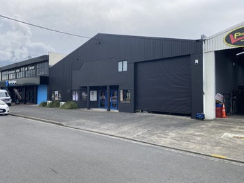 Image 1 of 10