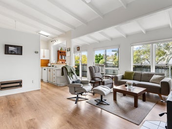 The Classic Kiwi Quarter-Acre Dream