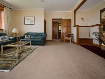 Image 1 of 20