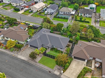 Garden-Focused Living in Stoke