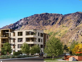 Luxurious Garden Apartment at Residence Du Parc